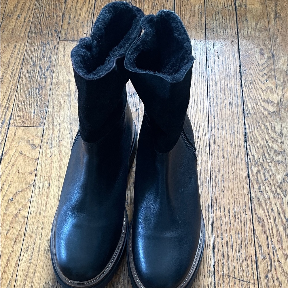 Totes Black Ankle Boots with Cozy Lining